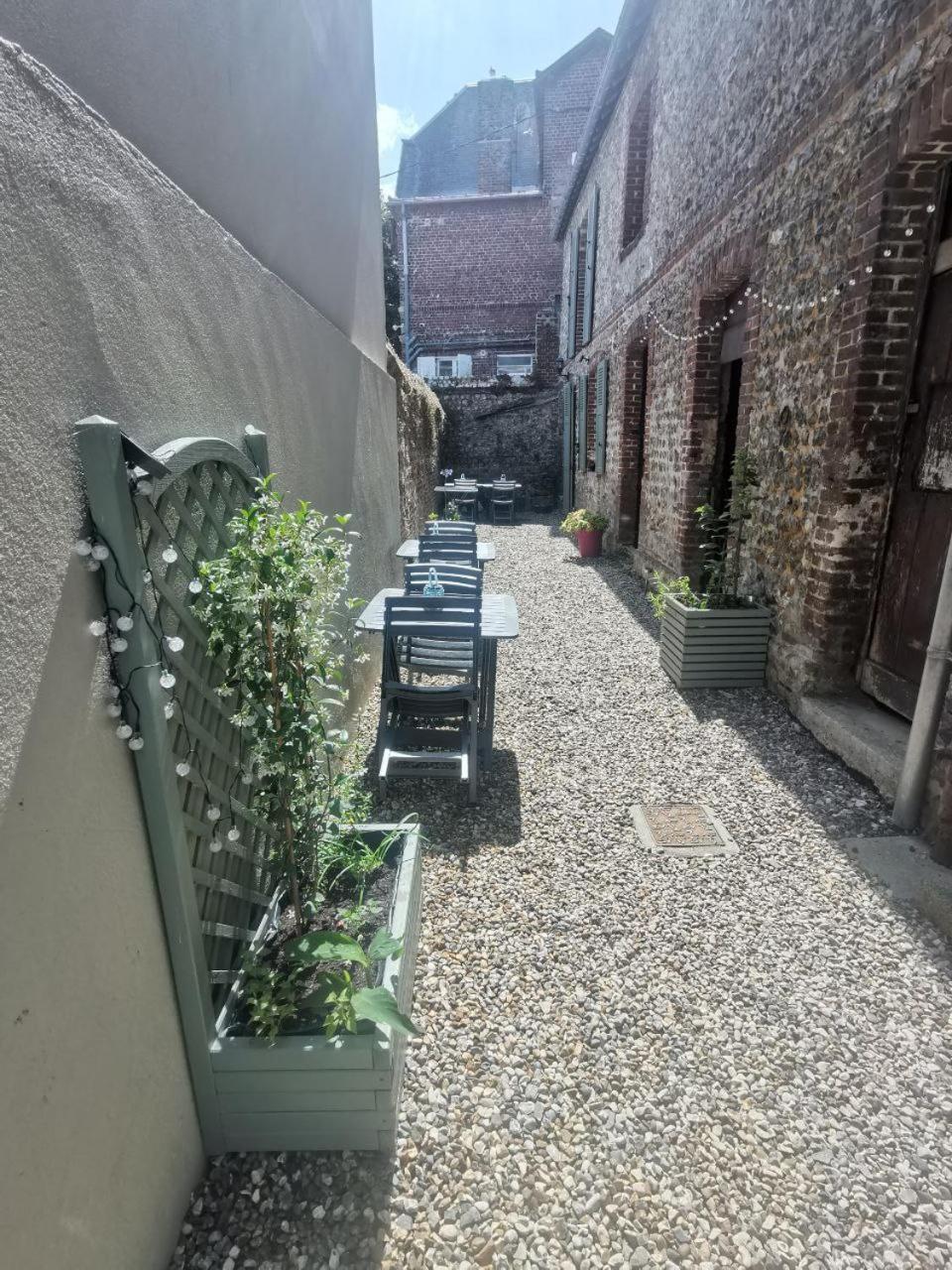 Le Clos Des Tempetes Étretat Buitenkant foto