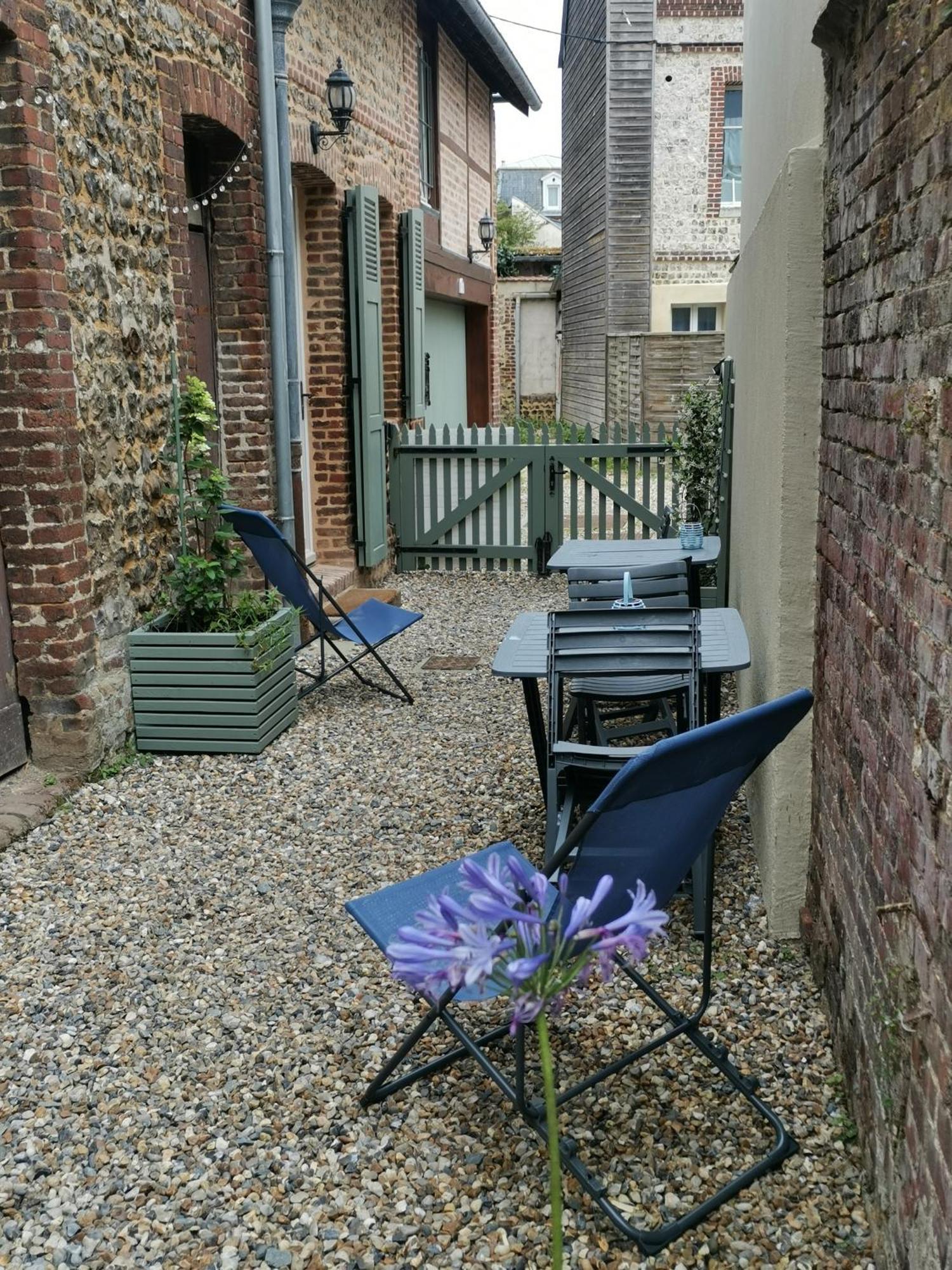 Le Clos Des Tempetes Étretat Buitenkant foto